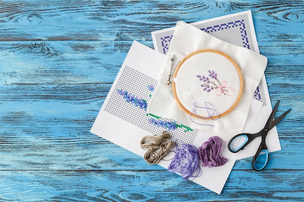 Przykładowe zestawy haftu